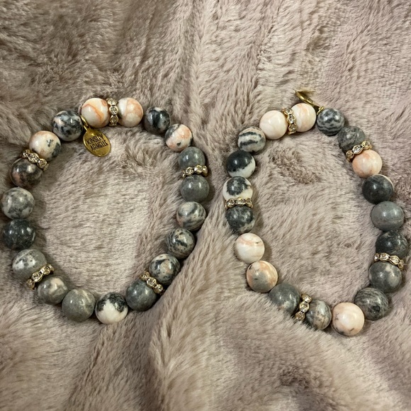 Priscilla Bracelet - Picture 6 of 6